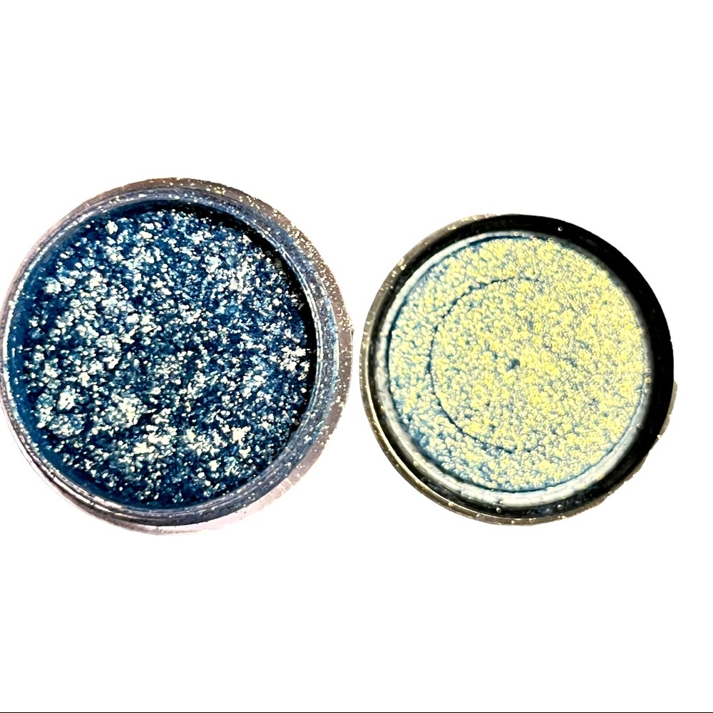 MAC Pigment Full Size (.26 Oz) *Steel Blue*